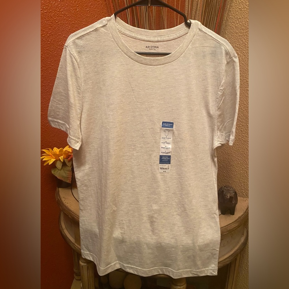 Arizona Jean Company - NEW - Heather White Short Sleeve Tee - Picture 2 of 7
